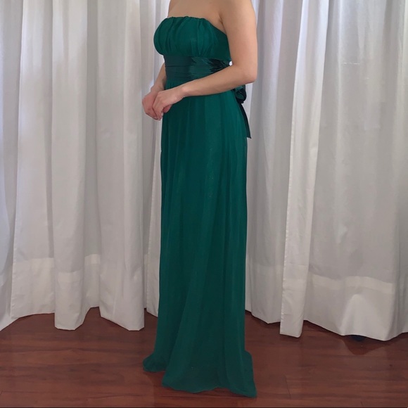 Hunter green chiffon evening gown with satin bow - Picture 3 of 4